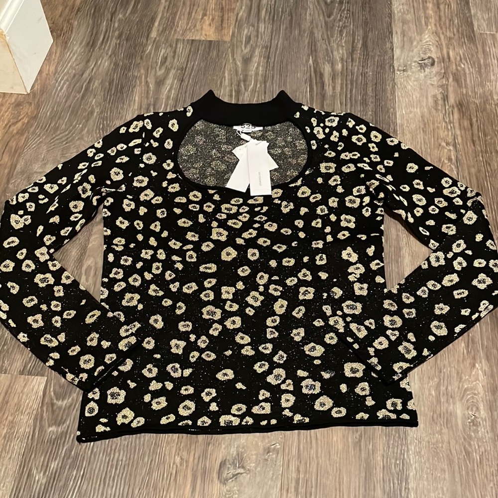 Women’s 525 America Sparkly Dressy Top Sz M NWT